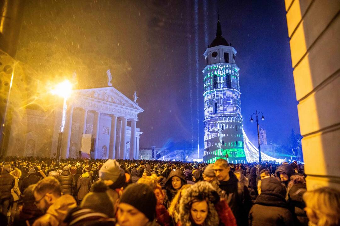 Naujųjų metų sutiktuvėms Vilniaus Katedros aikštėje