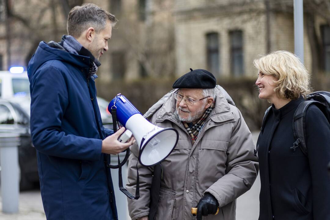 Protestas prie Vokietijos ambasados Vilniuje