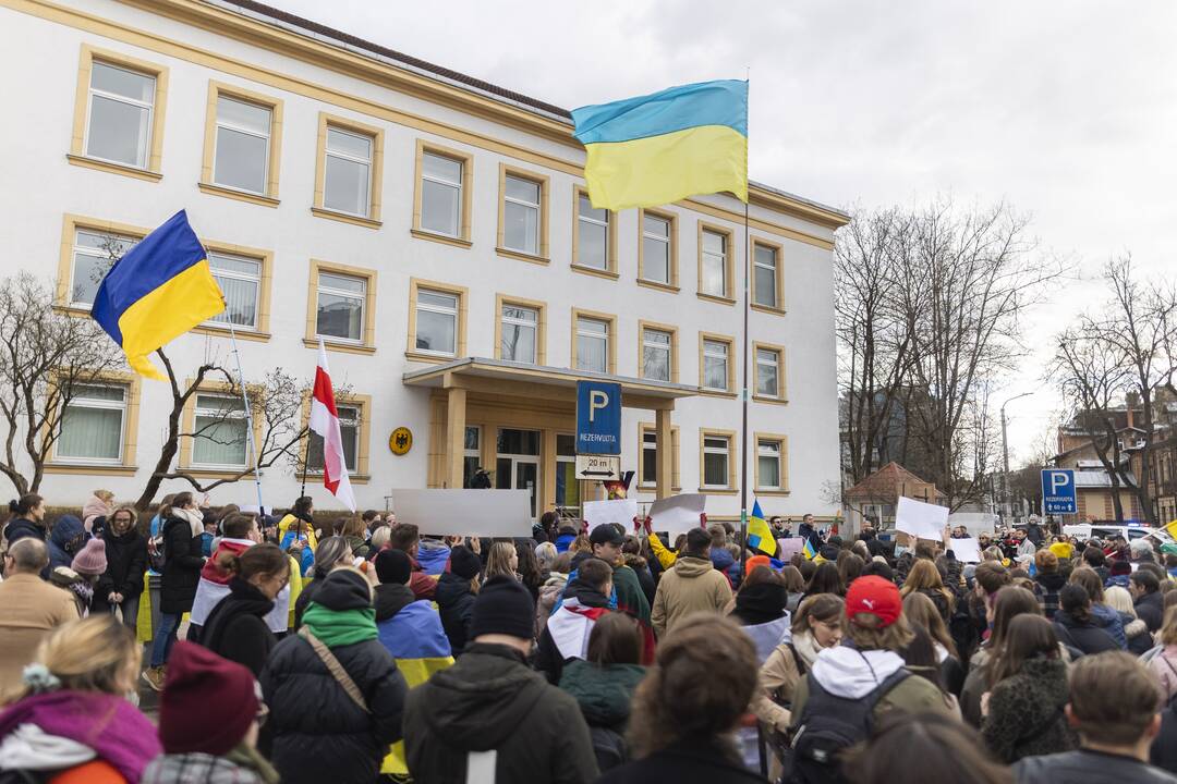 Protestas prie Vokietijos ambasados Vilniuje