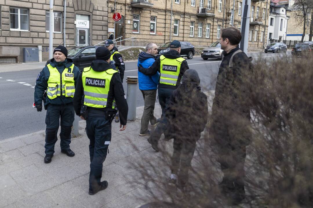 Protestas prie Vokietijos ambasados Vilniuje