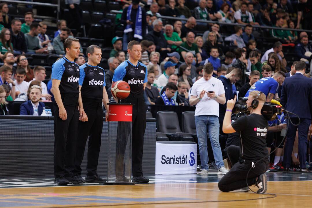 LKL ketvirtfinalis: Kauno „Žalgiris“ – Klaipėdos „Neptūnas“ 89:60