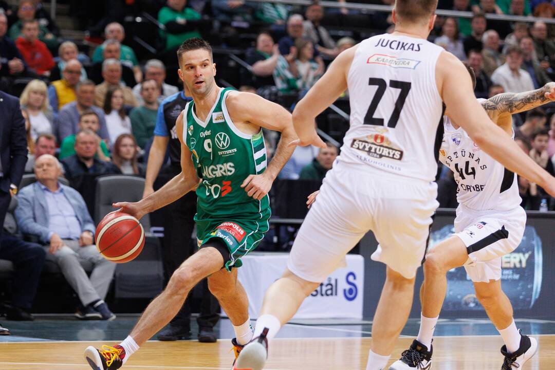 LKL ketvirtfinalis: Kauno „Žalgiris“ – Klaipėdos „Neptūnas“ 89:60