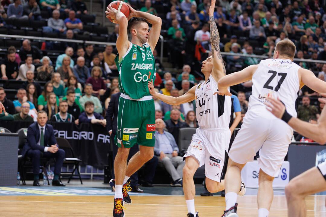 LKL ketvirtfinalis: Kauno „Žalgiris“ – Klaipėdos „Neptūnas“ 89:60