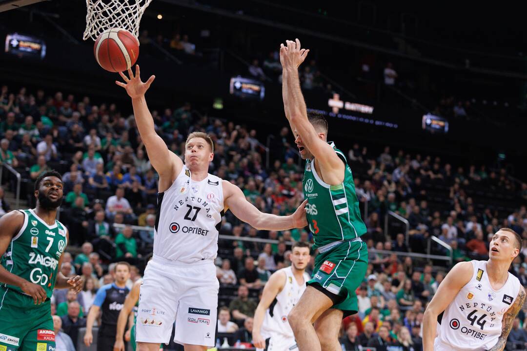LKL ketvirtfinalis: Kauno „Žalgiris“ – Klaipėdos „Neptūnas“ 89:60