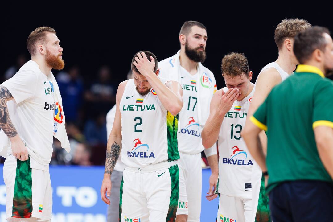 Pasaulio krepšinio čempionatas Filipinuose: Lietuva – Latvija 63:98