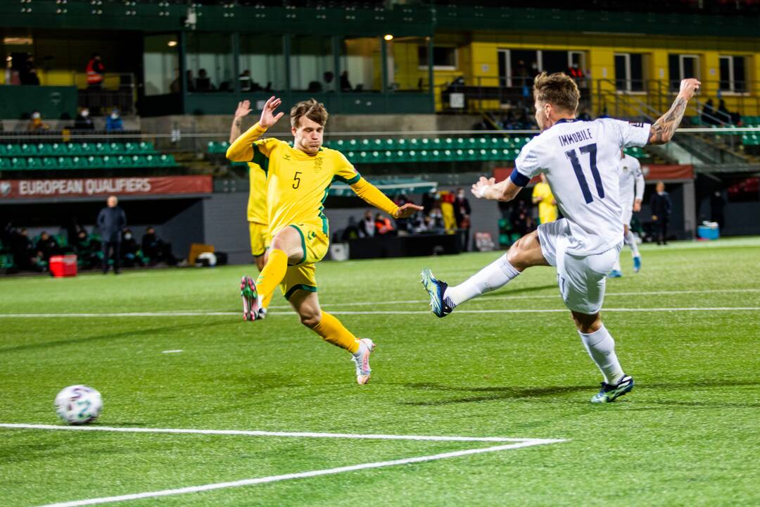 Pasaulio futbolo čempionato atranka: Lietuva - Italija 0:2