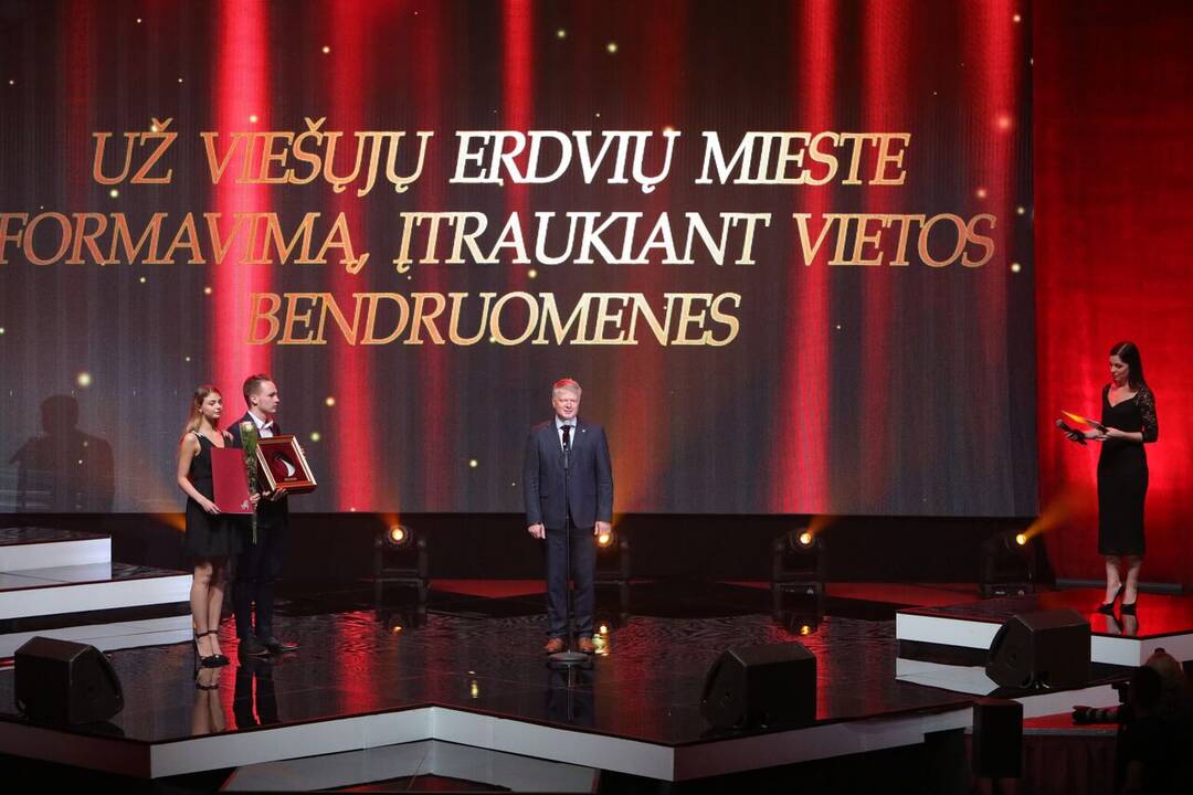 „Auksinės krivūlės“ apdovanojimai