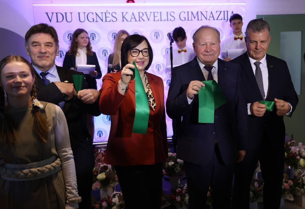 Įkurtuvės VDU Ugnės Karvelis gimnazijoje
