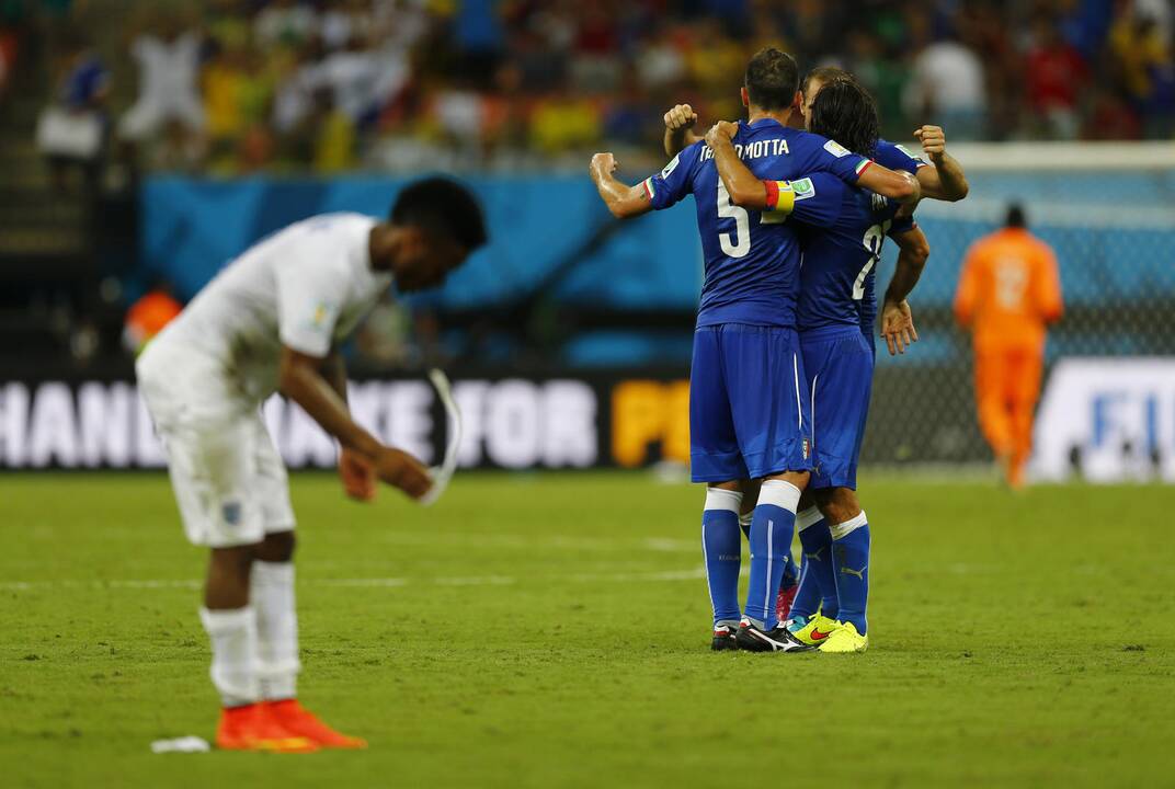 Pasaulio futbolo čempionatas: Italija - Anglija