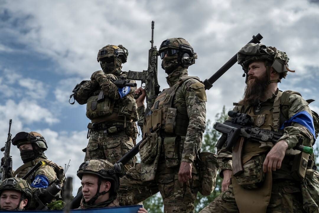 454-oji karo Ukrainoje diena