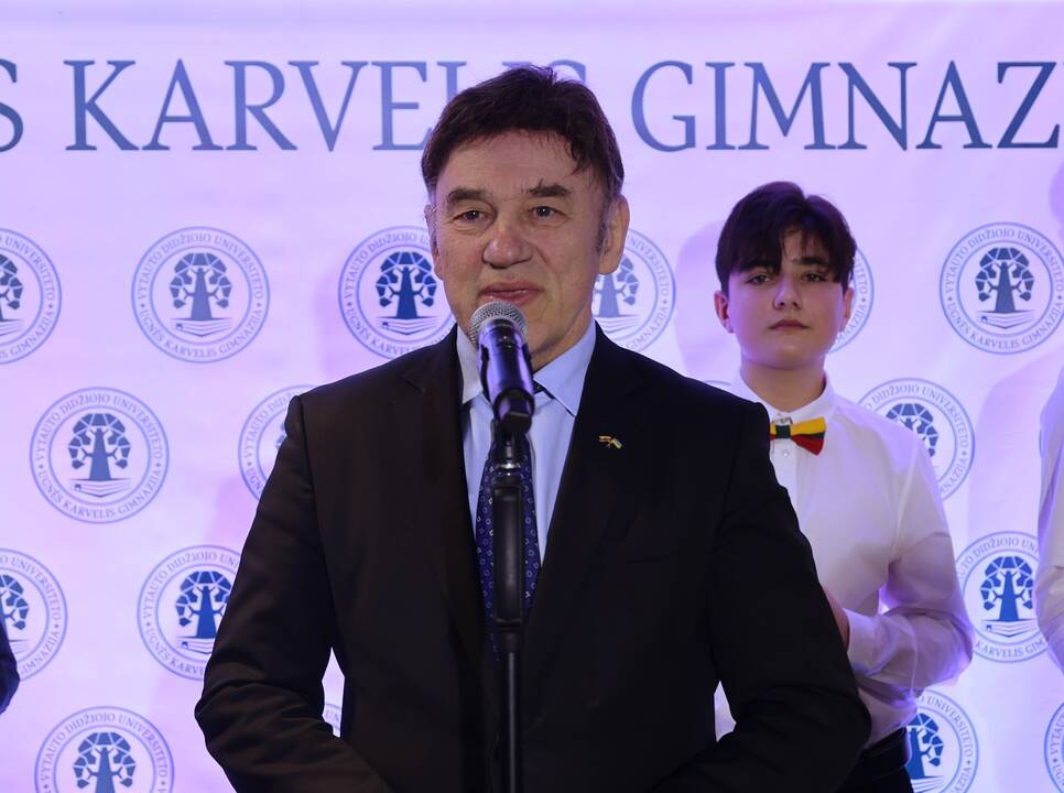 Įkurtuvės VDU Ugnės Karvelis gimnazijoje
