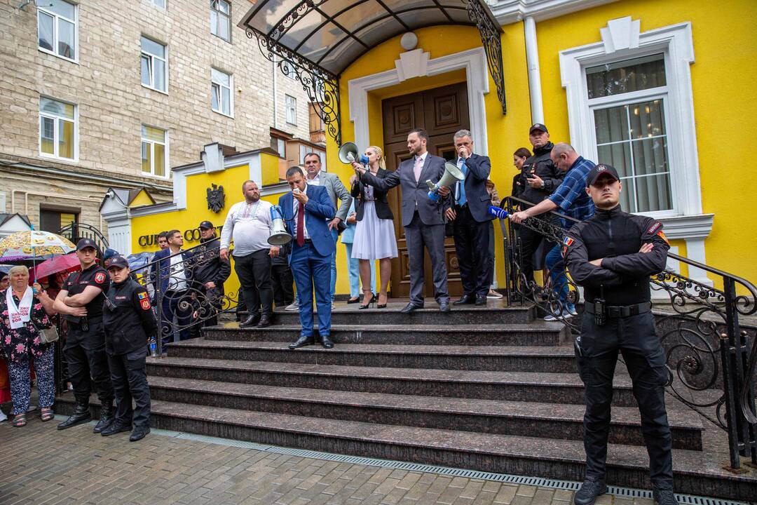 Moldovoje uždrausta prorusiška opozicinė partija