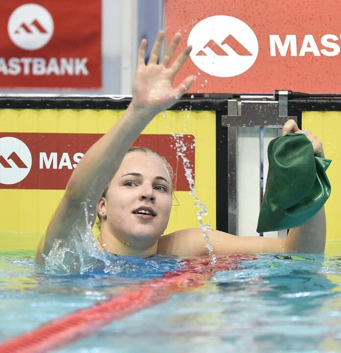 R. Meilutytė vėl įveikė J. Jefimovą ir pateko į finalą