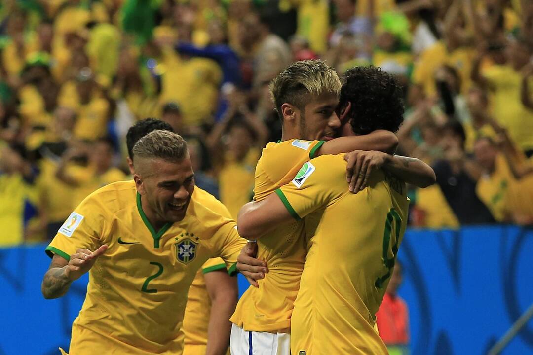 Pasaulio futbolo čempionatas: Brazilija - Kamerūnas