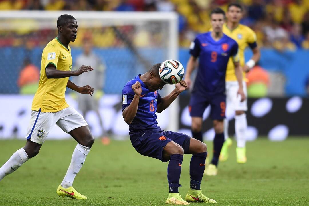 Pasaulio futbolo čempionato mažasis finalas: Brazilija - Olandija