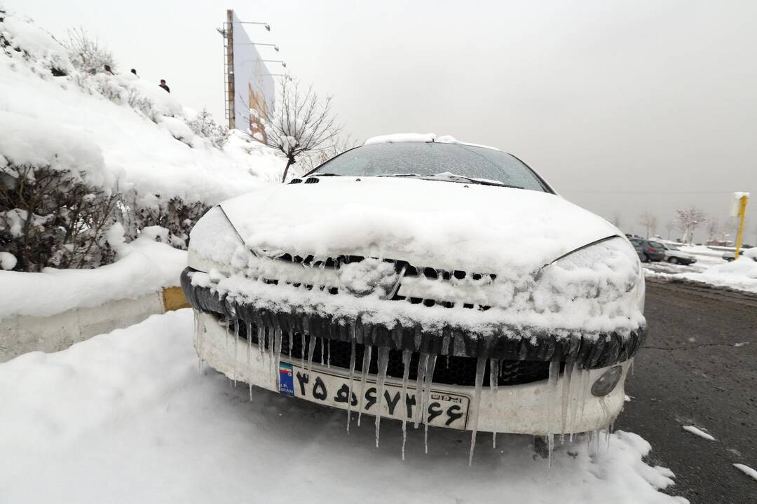 Irane siaučia didžiausios pūgos per pastaruosius 50 metų