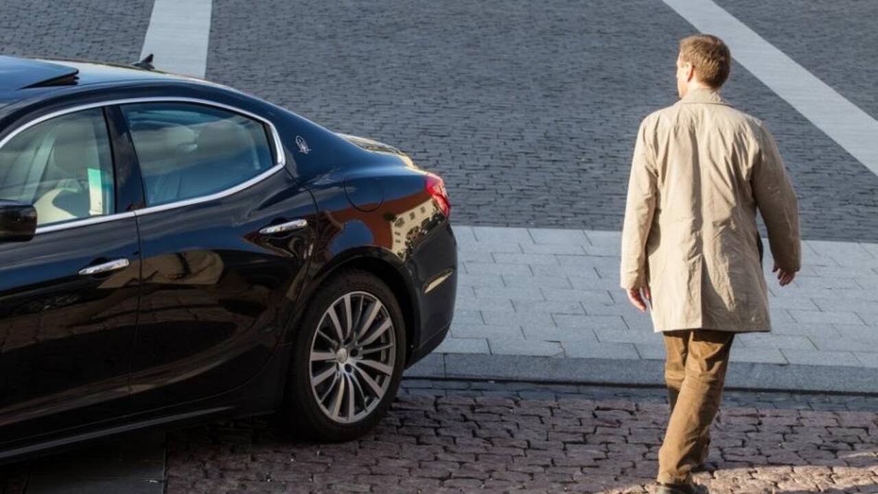 Lietuvos diplomatai – vieni pirmųjų tarp kelių eismo taisyklių pažeidėjų