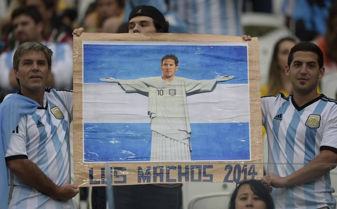 Pasaulio futbolo čempionato pusfinalis: Olandija - Argentina