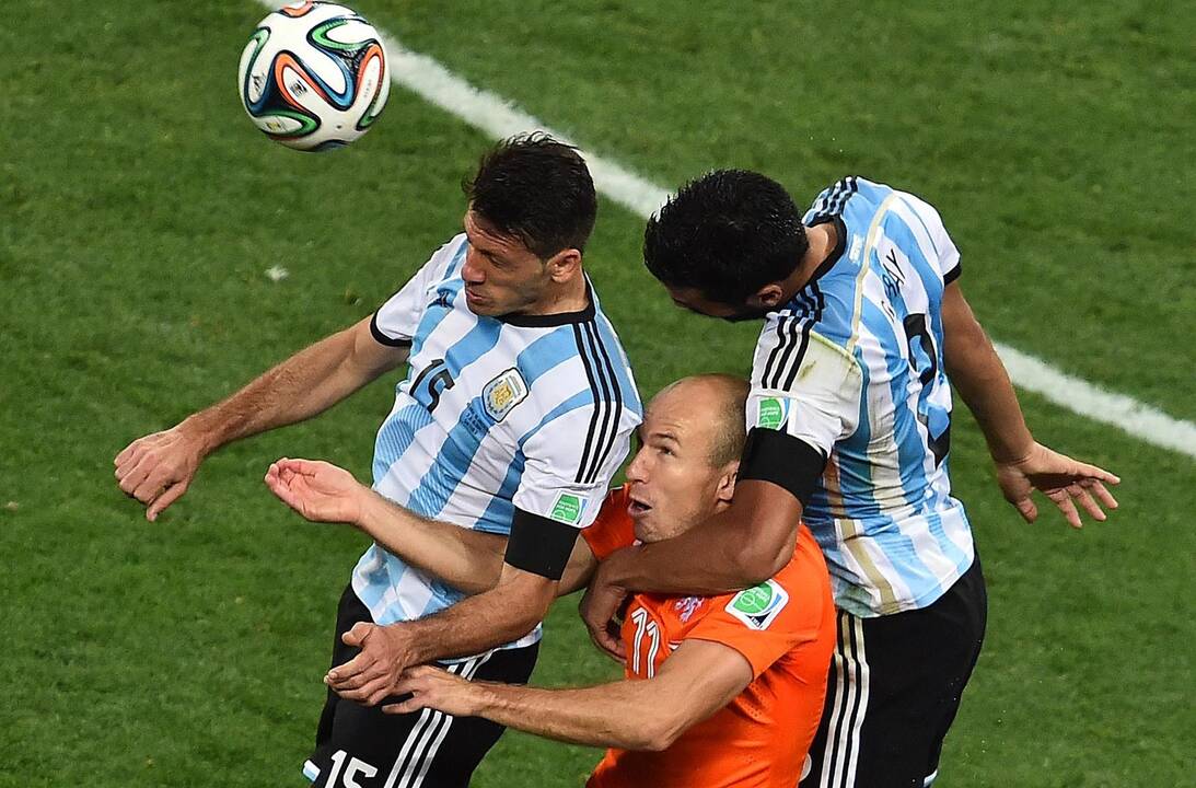 Pasaulio futbolo čempionato pusfinalis: Olandija - Argentina