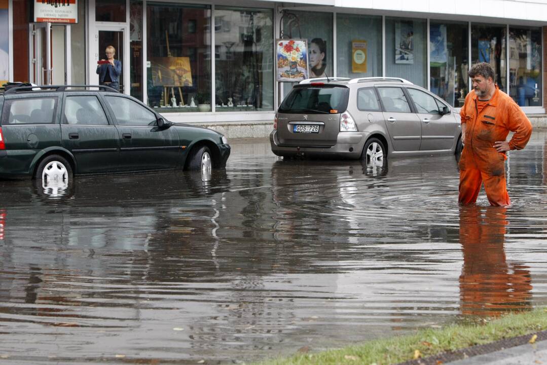 Uostamiestį skandino liūtis