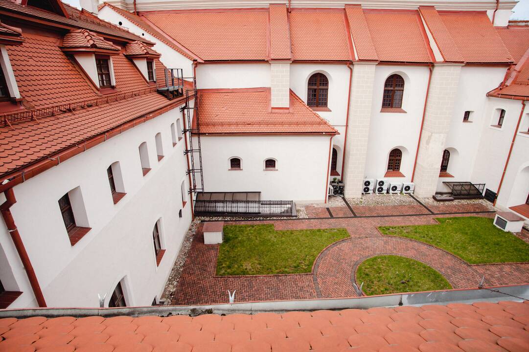 Atsinaujinęs Vilniaus bernardinių vienuolynas