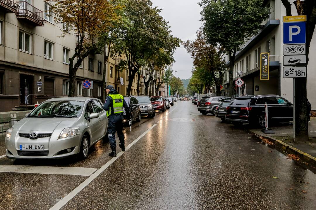 Nutraukti Kęstučio g. troleibusų laidai