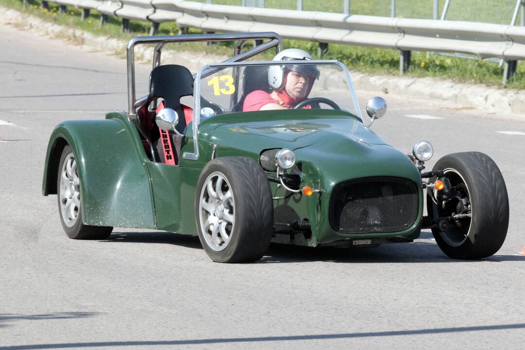 Pilaitėje - Lietuvos automobilių greituminio slalomo pirmenybių varžybos