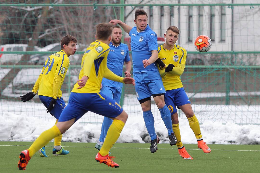 Lietuvos futolo A lyga: Jonavos „Lietava“ – Klaipėdos „Atlantas“ 0:1.