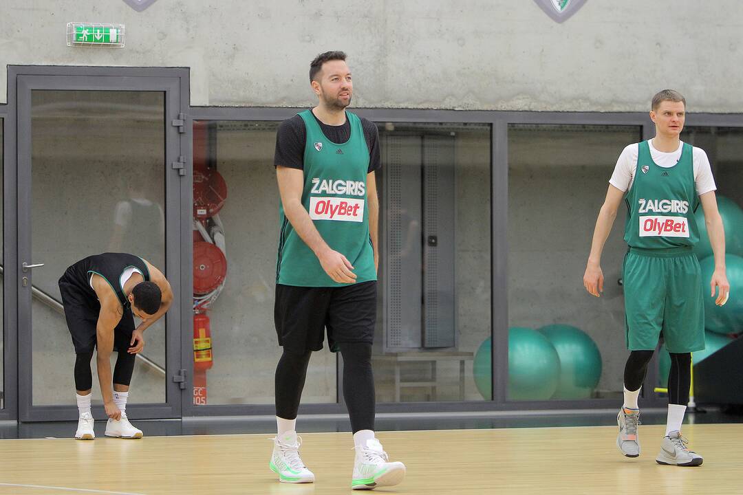 Kauno „Žalgirio“ krepšininkų treniruotė mažojoje arenos salėje.