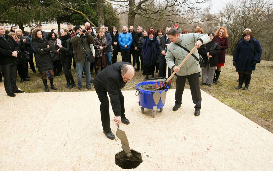 Kapsulės įkasimas