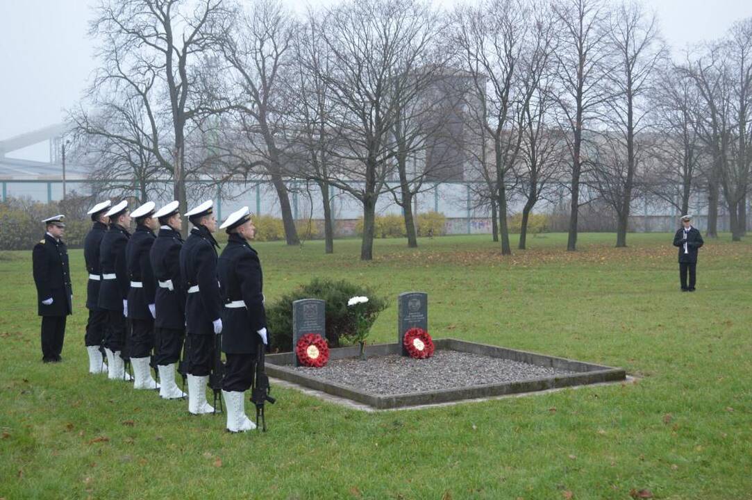 Karių pagerbimas Klaipėdos Vitės kapinėse