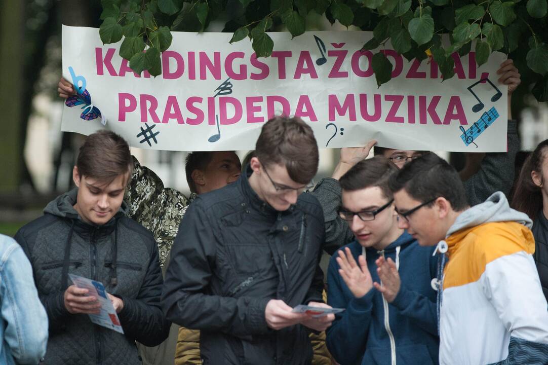 Kauno jaunimo dienų pradžia