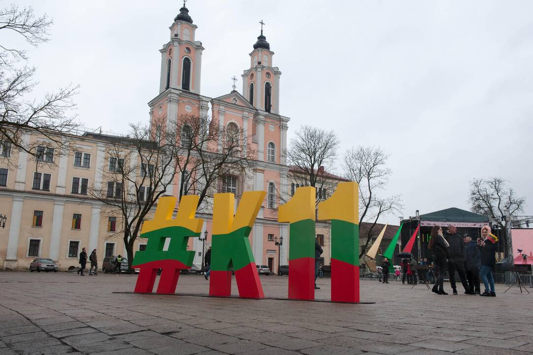  Kaunas švenčia Kovo 11-ąją