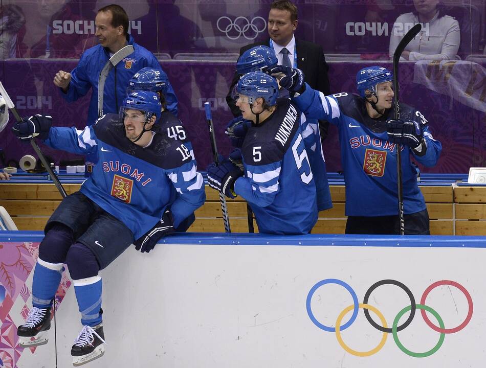 Rusijos ledo ritulininkai sensacingai iškrito iš olimpiados