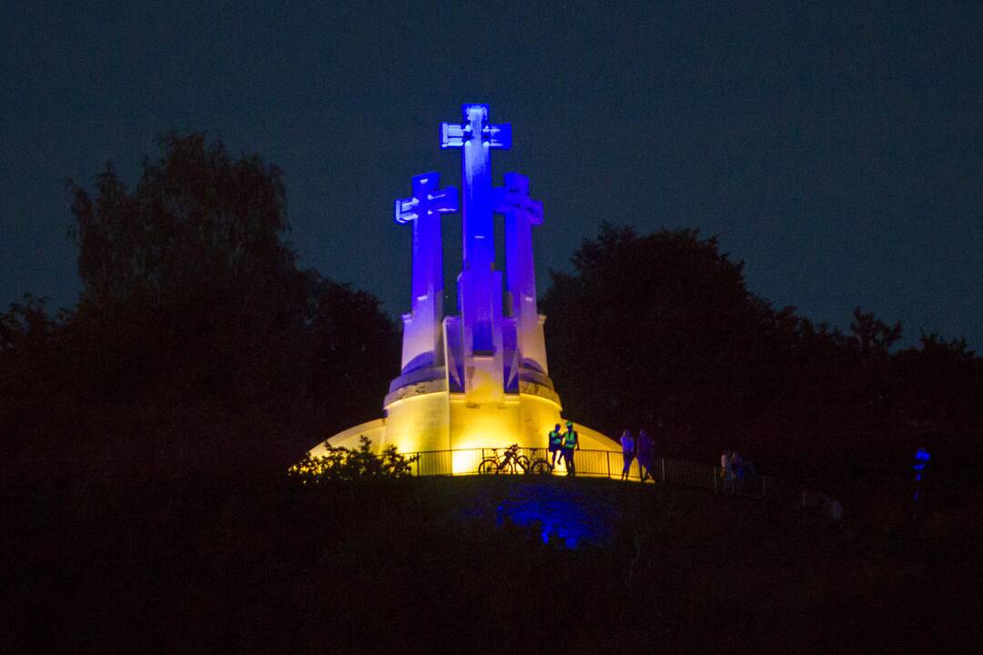 Vilnius nušvito Ukrainos vėliavos spalvomis