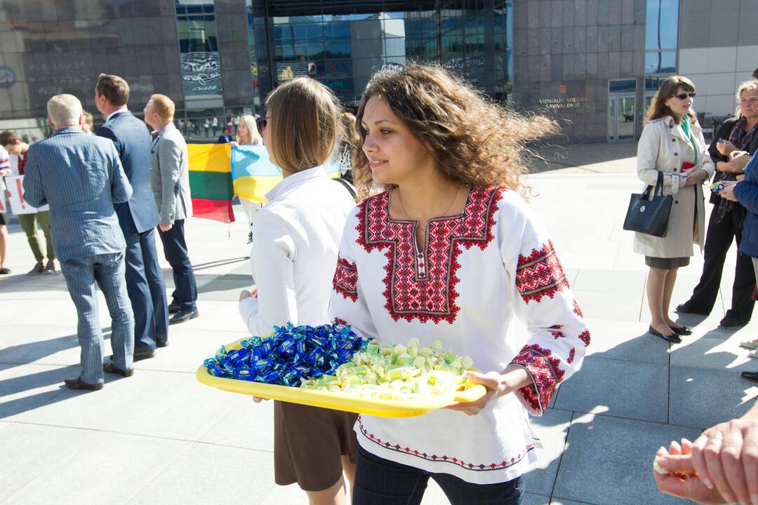 Ukrainiečių studentai dėkojo Lietuvai už palaikymą