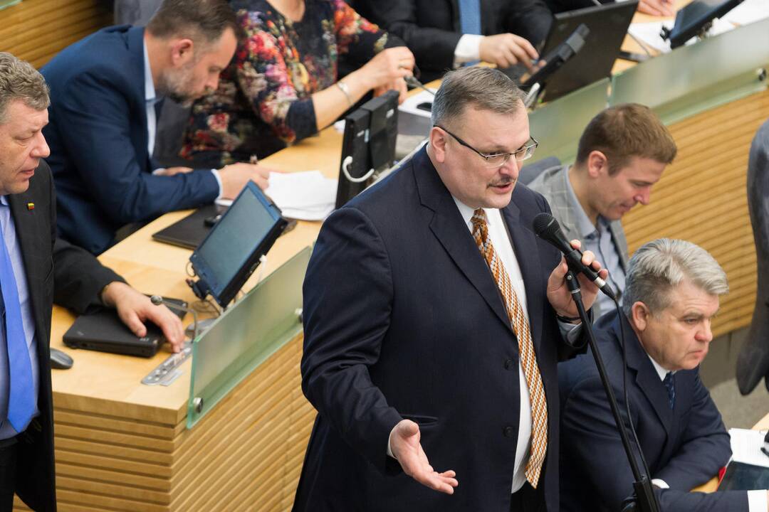 Seimas balsavo dėl interpeliacijos K. Trečiokui