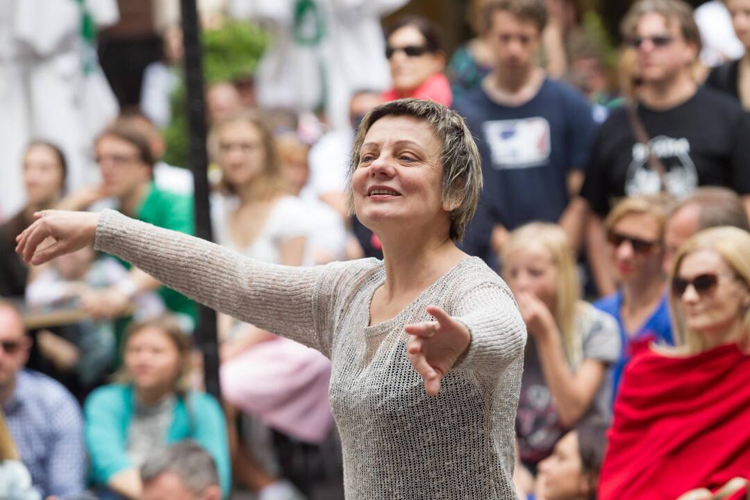 Choras „Ąžuoliukas“ paminėjo Tėvo dieną