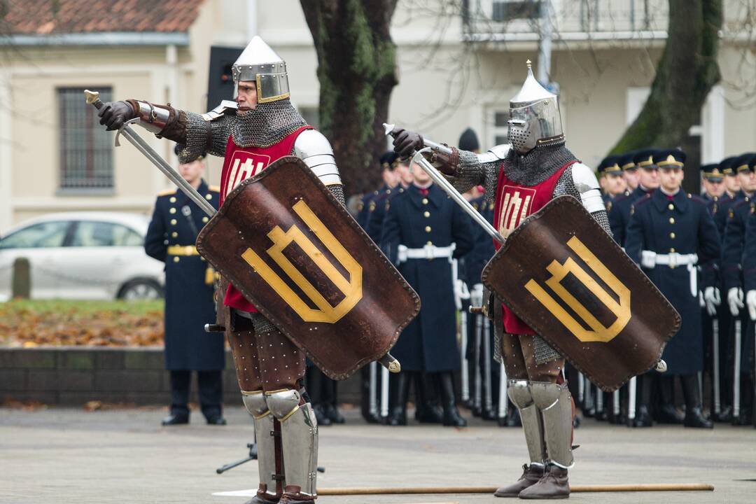 Garbės sargybos kuopos įkūrimo metinių minėjimas