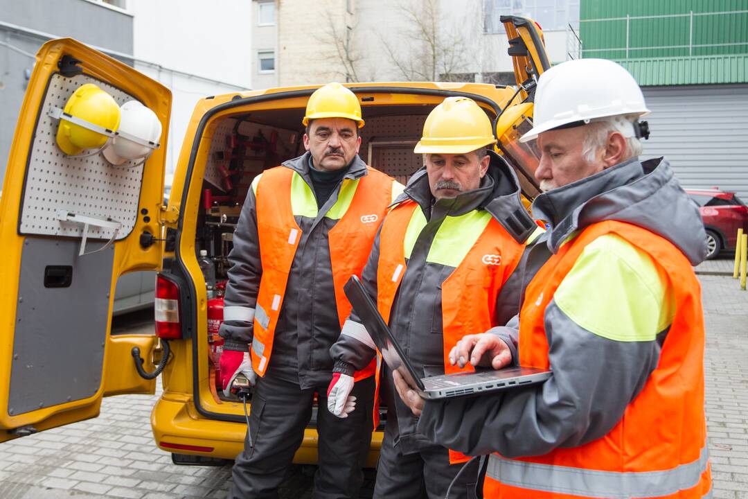 Avarinės tarnybos pratybos dėl dujų nuotėkio