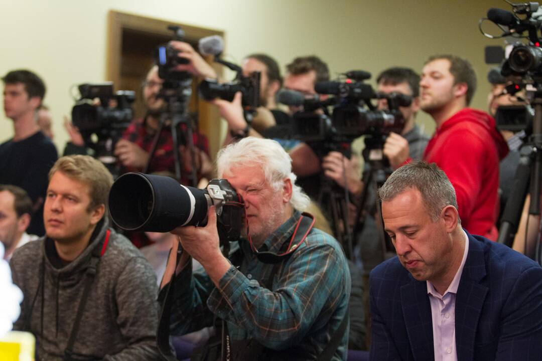 Pirmoji brolių Ballų treniruotė ir spaudos konferencija