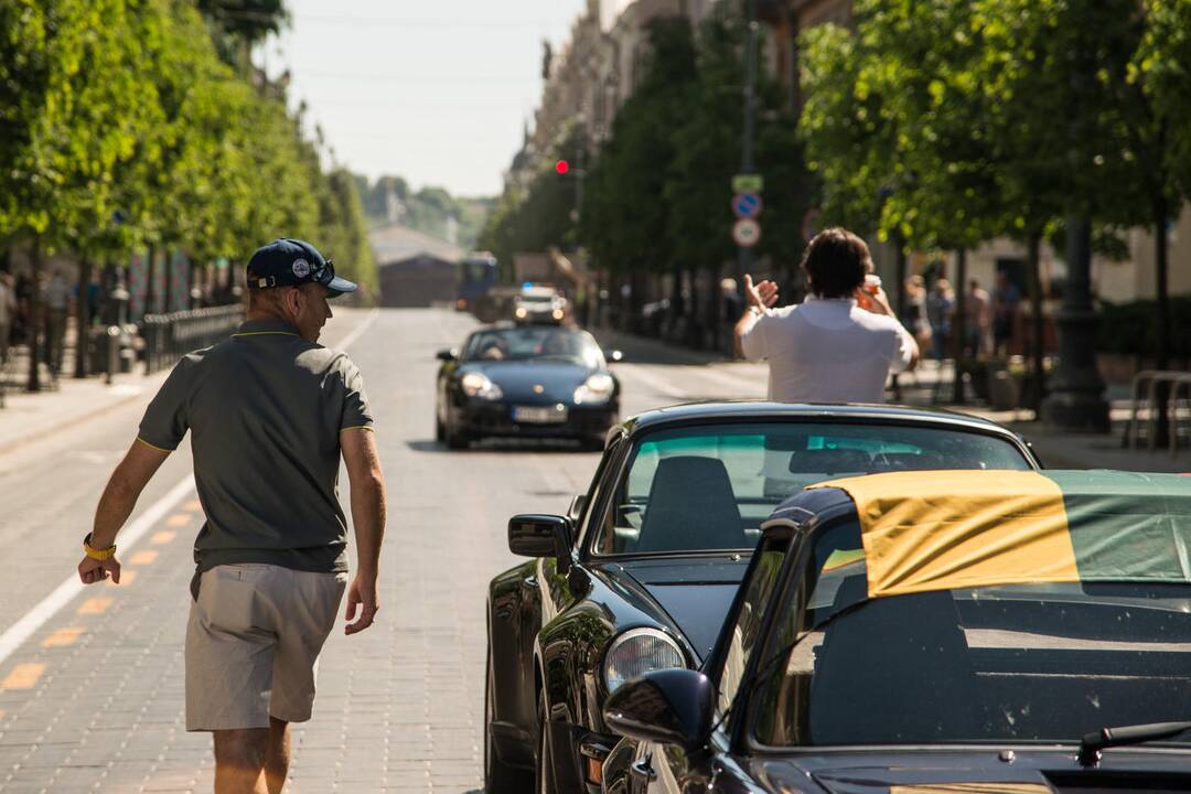 Vilniuje rinkosi „Porsche“ gerbėjai