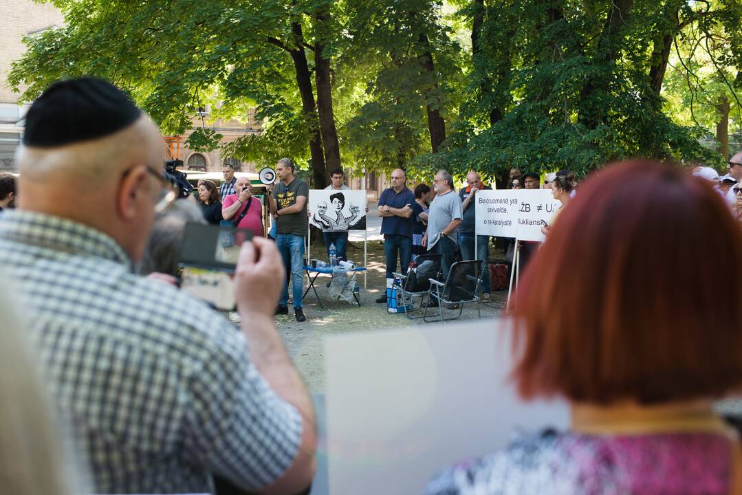 Žydai surengė protesto akciją