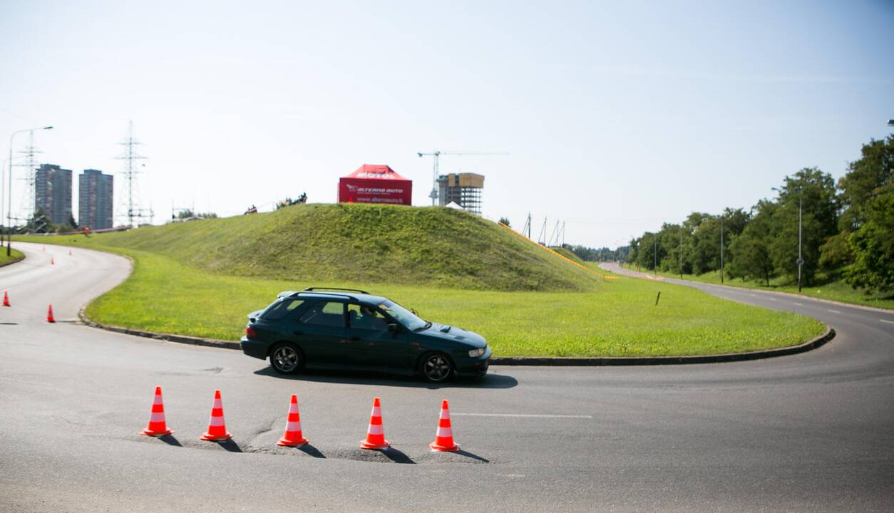 Lietuvos automobilių greituminio slalomo pirmenybių „MOTUL Taurė“ finalinis 4-asis etapas