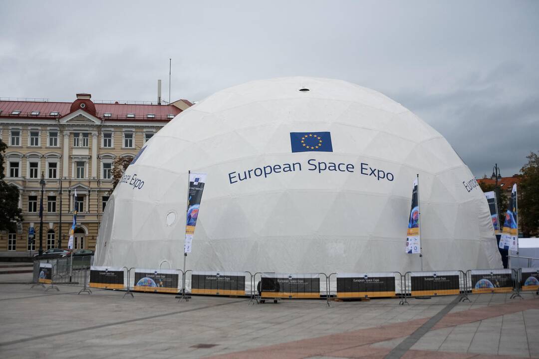 Vilniuje duris atvėrė nemokama kosmoso paroda "European Space Expo"