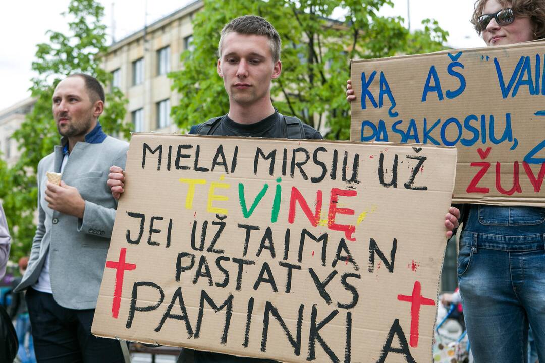 Nepritariančių šauktinių kariuomenės grąžinimui protestas