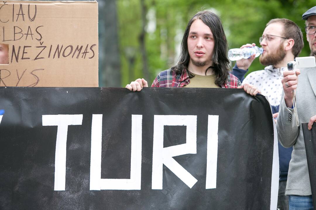 Nepritariančių šauktinių kariuomenės grąžinimui protestas