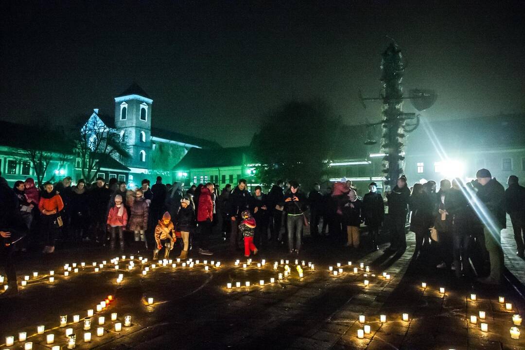 Akcija "Renkuosi gyvybę" Kauno rotušės aikštėje