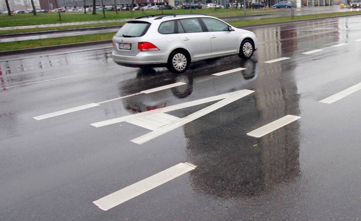 Herkaus Manto gatvėje ilgėja autobusų juosta