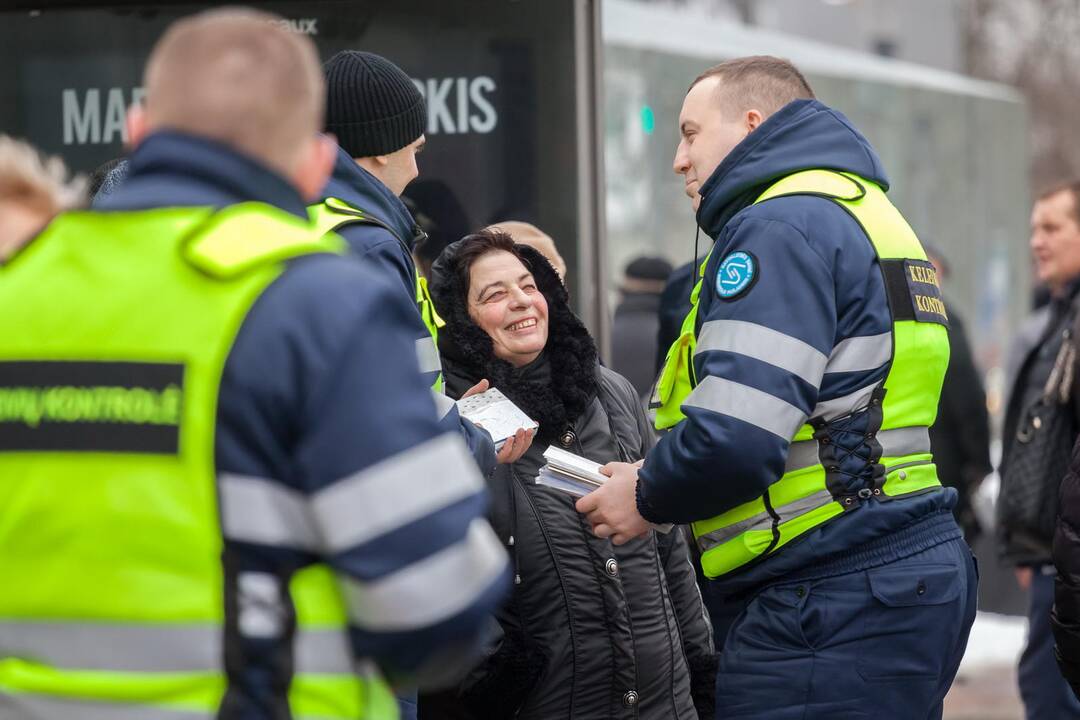 Vilniečius pradžiugino kalėdiniais atvirukais